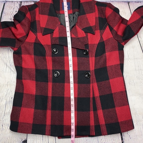 Gap 70% Recycled Wool Red/Black Plaid Coat Size: Medium - Picture 12 of 17